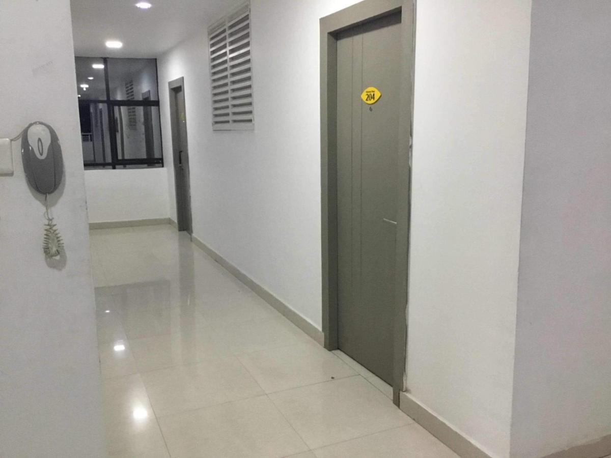 La Riviera Suites Madhapur Hyderabad Exterior photo
